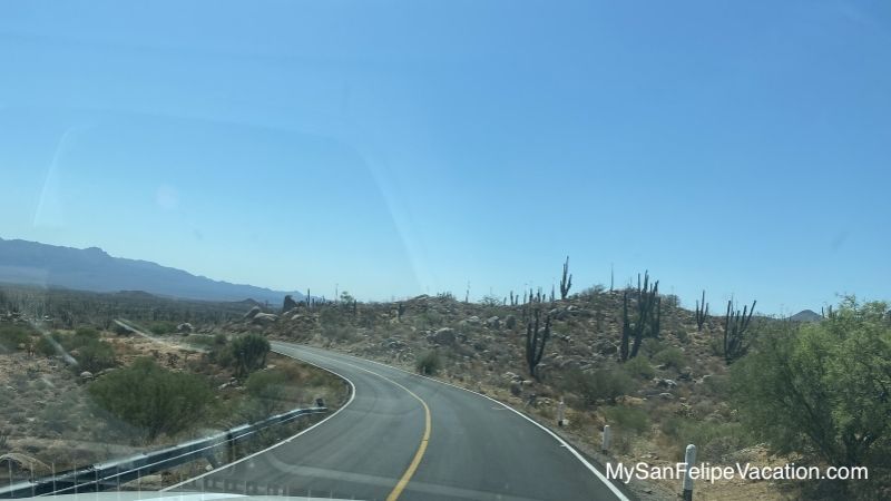 Scenic road from San Felipe to Bahia de Los Angeles