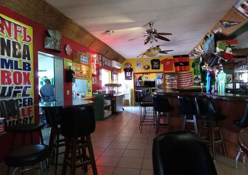 San Felipe Jolly Mon restaurant