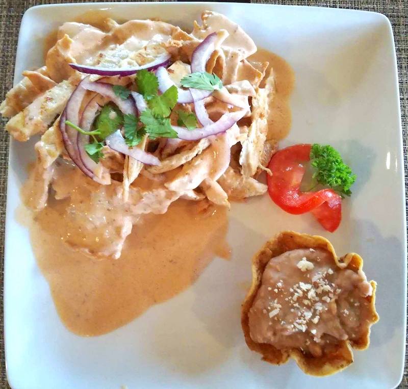 La Cabana restaurant San Felipe - Chicken Dish